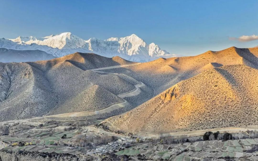 Upper Mustang Trek Cost 2026: Full Budget Breakdown (Permits, Guide, Food &amp; Transport) 