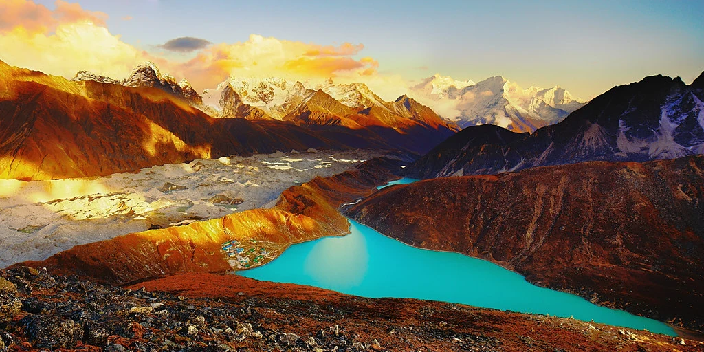 Gokyo Valley Trek